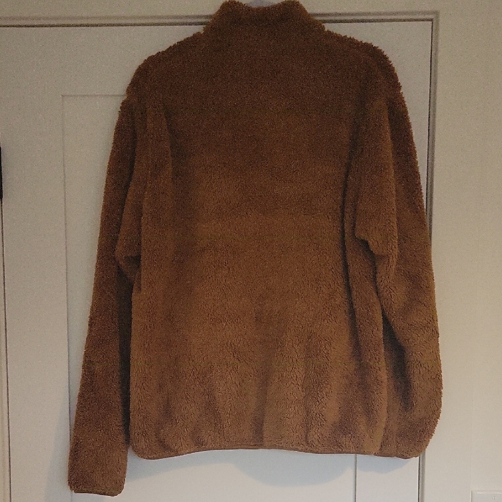Uniqlo Cozy Brown Fleece Outerwear - Picture 4 of 4